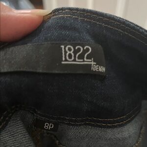 1822 Denim Dark Blue Jeans